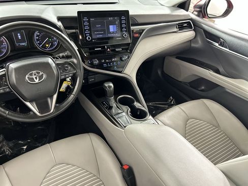 Used 2022 Toyota Camry SE image 22