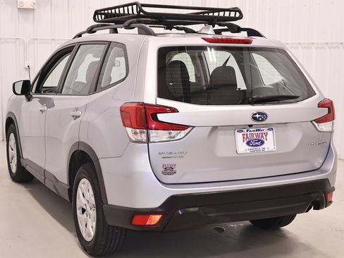 Used 2019 Subaru Forester w/ Alloy Wheel Package AWD/4WD image 8