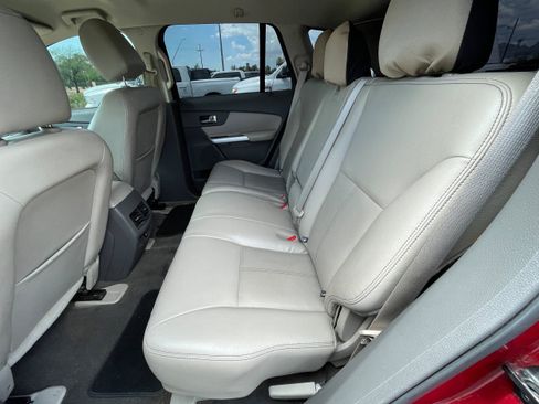 Used 2013 Ford Edge SEL FWD image 19