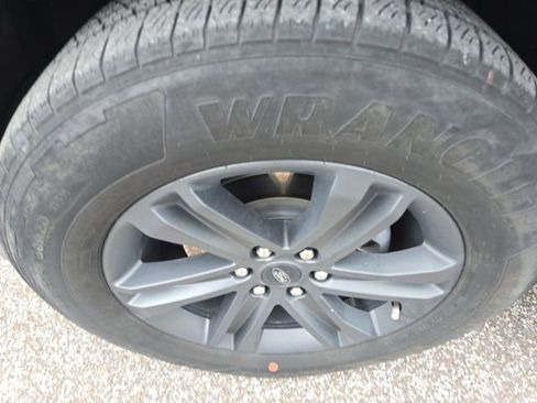 Used 2023 Ford F150 XLT w/ Equipment Group 302A High image 3