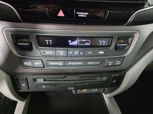 Used 2019 Honda Pilot EX-L image 18