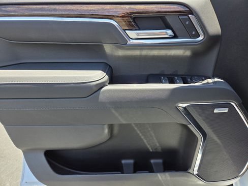 New 2025 GMC Sierra 1500 Elevation w/ Elevation Premium Package image 10