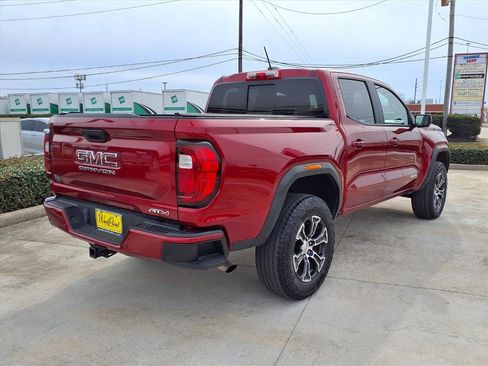 Used 2024 GMC Canyon AT4 w/ AT4 Premium Package image 2