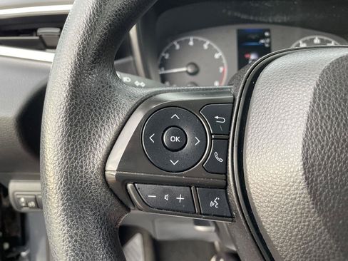 Used 2024 Toyota Corolla LE image 21