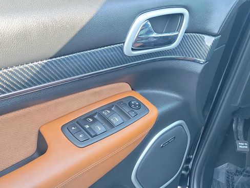 Used 2021 Jeep Grand Cherokee SRT AWD/4WD image 24