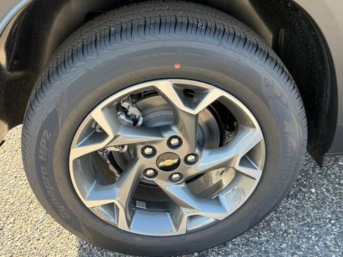 New 2026 Chevrolet Trax LT w/ LT Convenience Package image 10