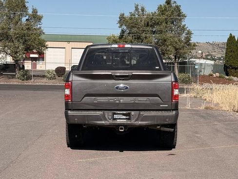 Used 2018 Ford F150 XLT w/ Equipment Group 302A Luxury AWD/4WD image 4