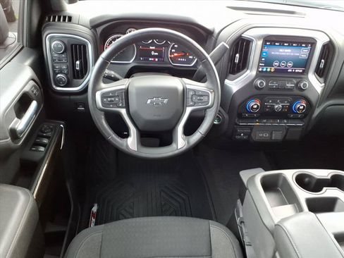 Used 2021 Chevrolet Silverado 1500 RST AWD/4WD image 11