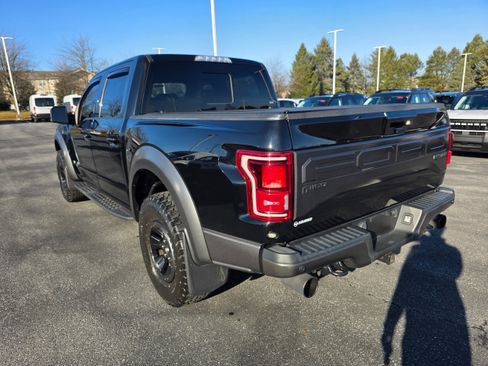 Certified 2018 Ford F150 Raptor w/ Equipment Group 802A Luxury image 3