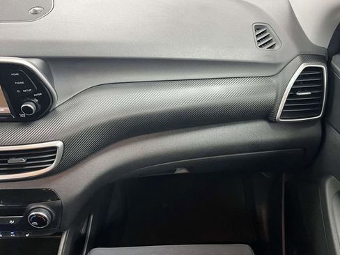 Used 2019 Hyundai Tucson Value FWD image 19