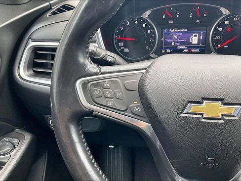 Used 2022 Chevrolet Equinox LT FWD image 18