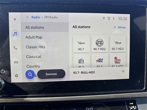 Used 2025 Toyota Camry SE image 17