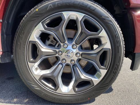 Used 2021 RAM 1500 Limited AWD/4WD image 13
