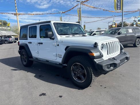 Used 2021 Jeep Wrangler Unlimited Sport image 3