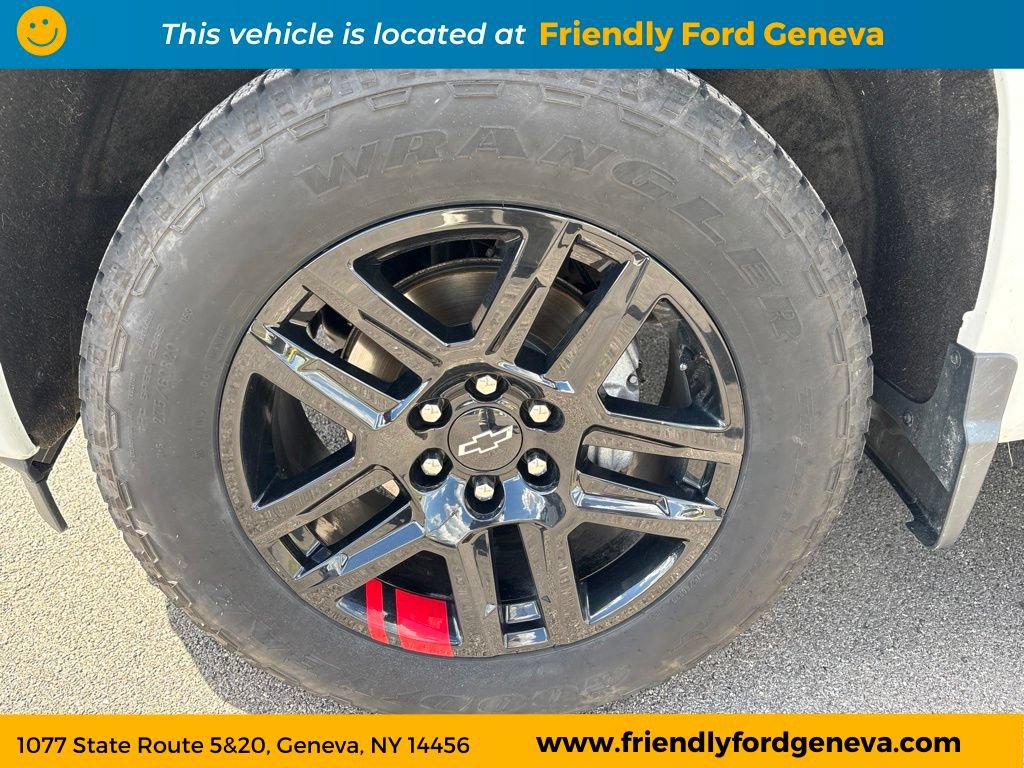 Used 2023 Chevrolet Silverado 1500 RST w/ Redline Edition AWD/4WD image 29