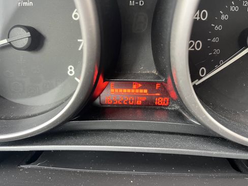 Used 2010 MAZDA MAZDA3 i Touring image 19