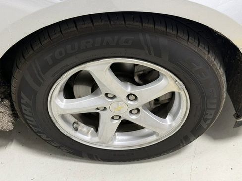 Used 2018 Chevrolet Malibu LS image 6