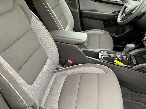 Certified 2023 Chevrolet TrailBlazer LT FWD image 25