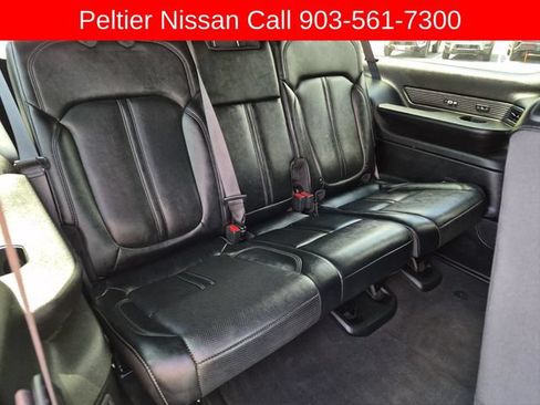 Used 2024 Jeep Wagoneer L Series II RWD image 20