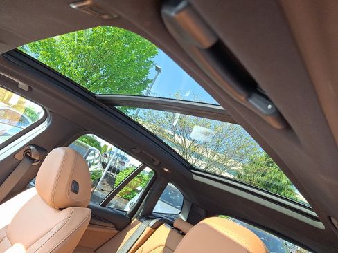 Used 2023 BMW X3 xDrive30i w/ M Sport Package AWD/4WD image 14