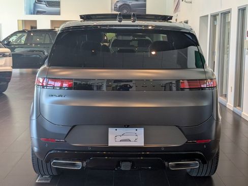 New 2026 Land Rover Range Rover Sport Dynamic SE image 7