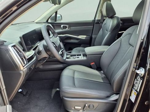 New 2026 Kia Sorento S w/ S Panoramic Sunroof Package FWD image 15