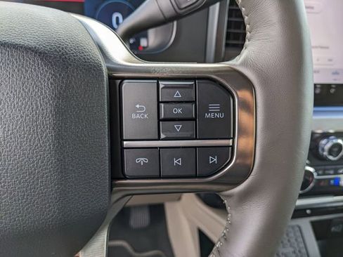 Used 2026 Ford F450 Platinum w/ Platinum Plus Package image 33