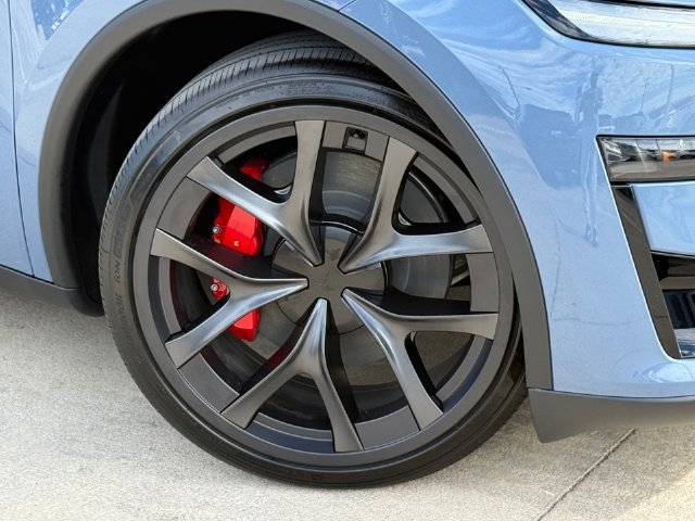 Used 2026 Tesla Model Y Performance AWD/4WD image 2