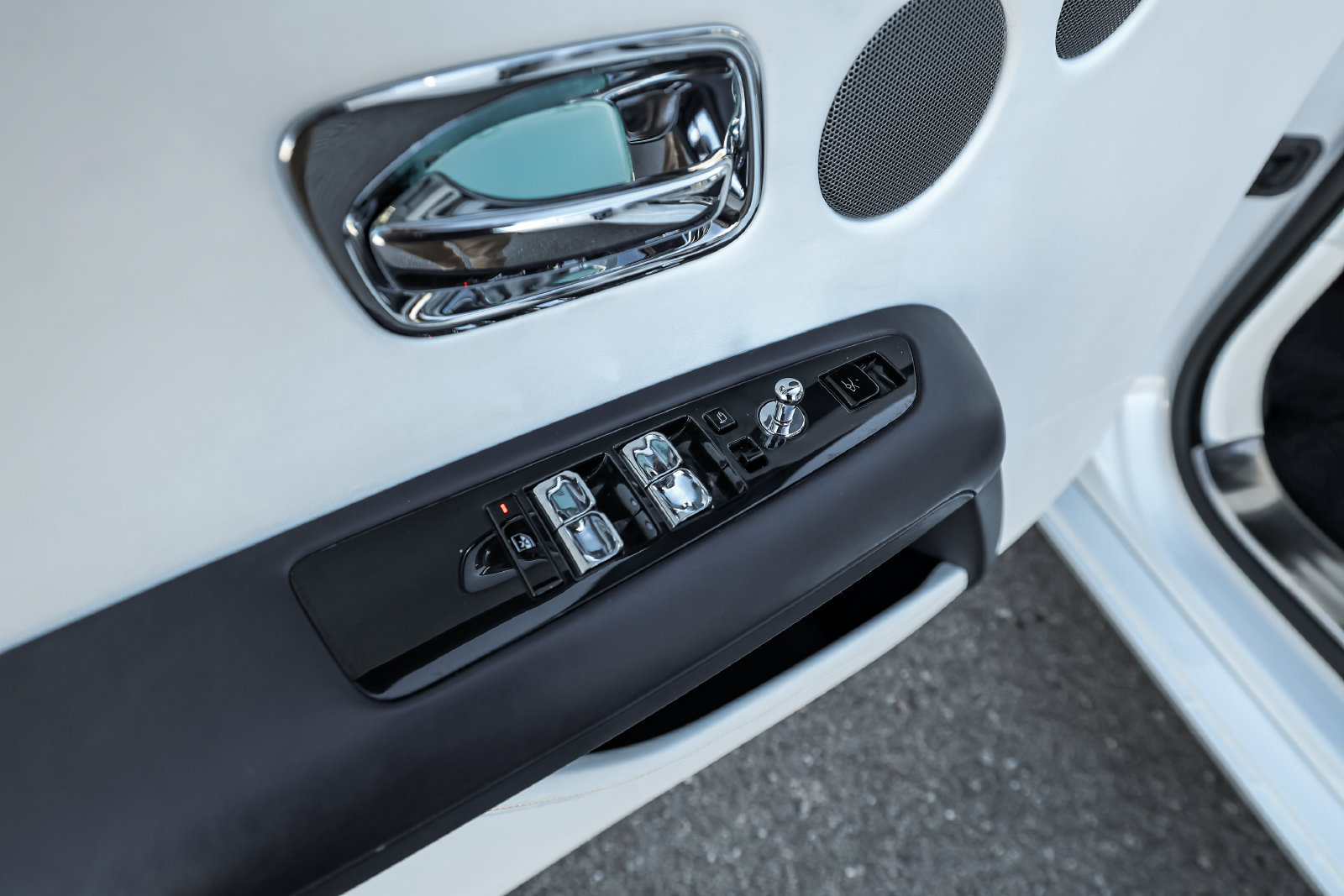 Used 2021 Rolls-Royce Ghost AWD/4WD image 26