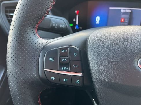 Used 2024 Ford Escape ST-Line w/ Tech Pack #1 image 16