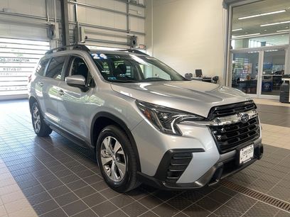 Used 2024 Subaru Ascent Premium w/ Convenience Package