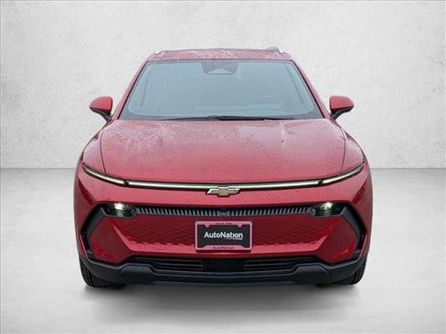 New 2026 Chevrolet Equinox EV LT image 2