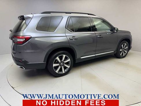 Used 2023 Honda Pilot Elite image 5