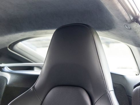 Used 2021 Porsche 718 Cayman GTS RWD image 35