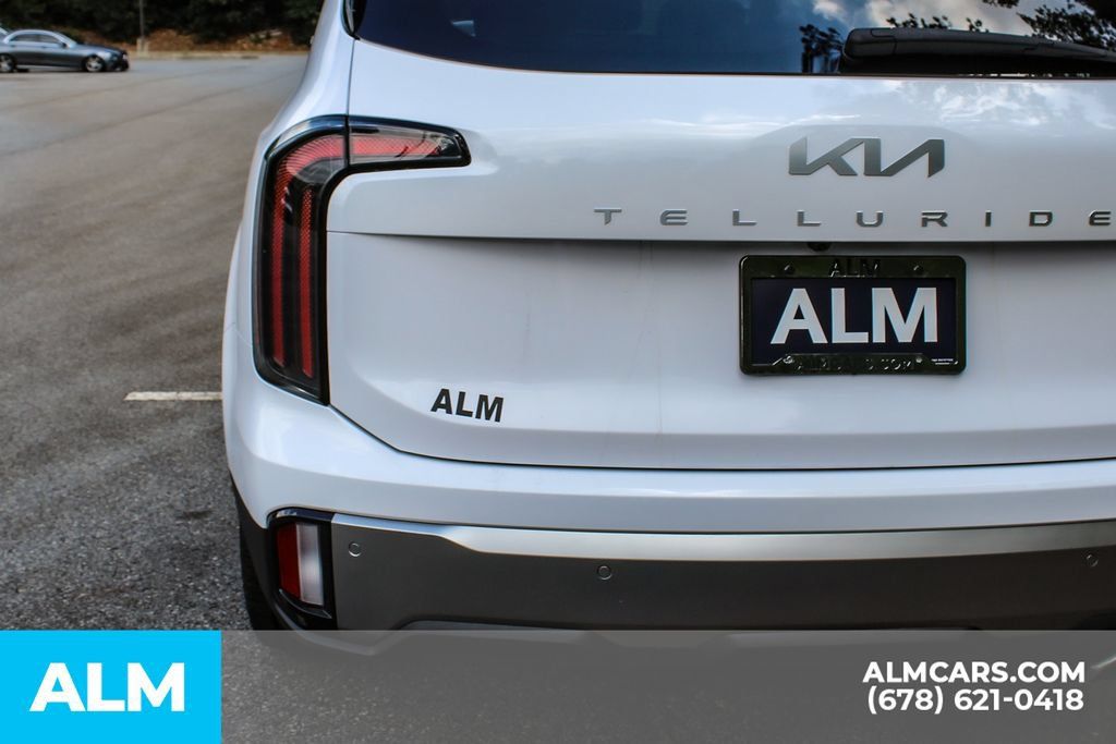 Used 2025 Kia Telluride EX AWD/4WD image 10