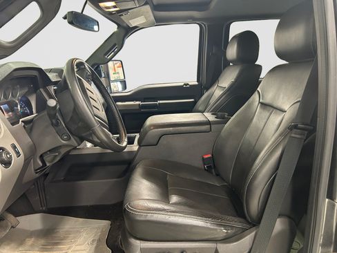 Used 2016 Ford F350 Lariat w/ Lariat Ultimate Package AWD/4WD image 9