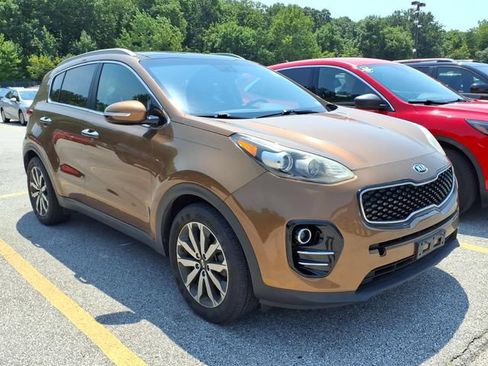 Used 2017 Kia Sportage EX w/ EX Premium Package FWD image 5