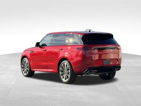 Used 2025 Land Rover Range Rover Sport Dynamic SE image 4