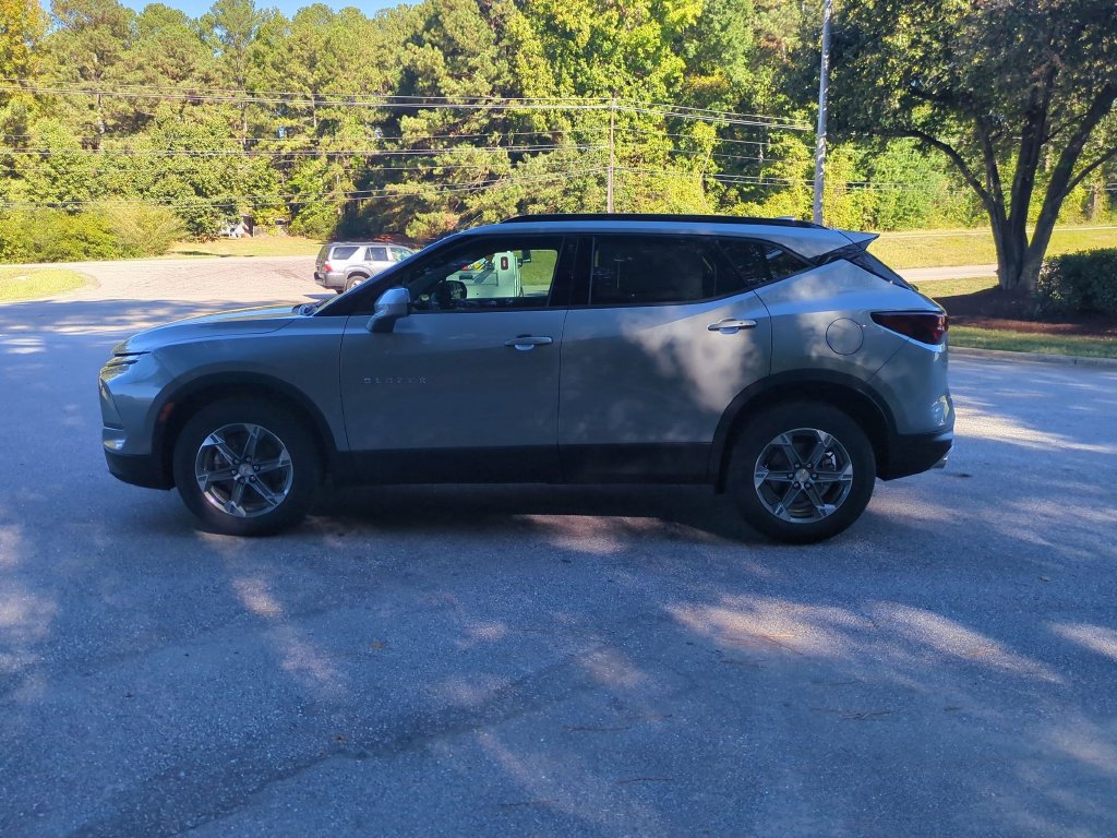 New 2026 Chevrolet Blazer LT w/ Convenience Package FWD image 8
