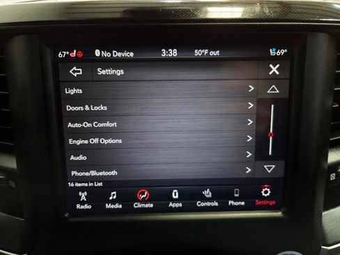 Used 2019 RAM 3500 Laramie image 59