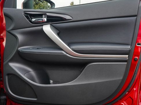 New 2025 Mitsubishi Eclipse Cross SE image 10