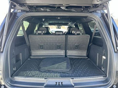 Used 2020 Lincoln Navigator L Reserve w/ Luxury Package image 28