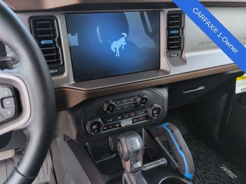 Used 2023 Ford Bronco Outer Banks w/ Sasquatch Package image 34
