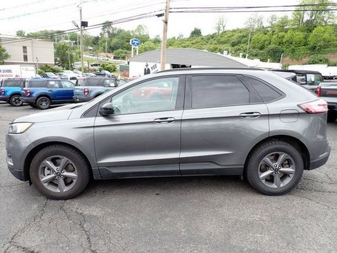 Used 2023 Ford Edge SEL w/ Sport Appearance Package AWD/4WD image 2