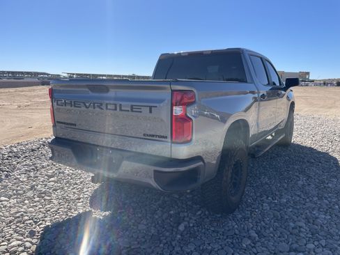 Used 2021 Chevrolet Silverado 1500 Custom RWD image 5