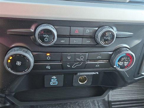 New 2026 Ford F250 XL w/ FX4 Off-Road Package image 14