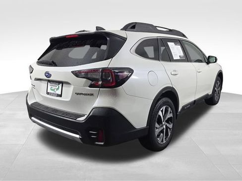 Used 2022 Subaru Outback Limited AWD/4WD image 7