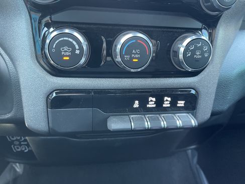 Used 2025 RAM 1500 Tradesman AWD/4WD image 28