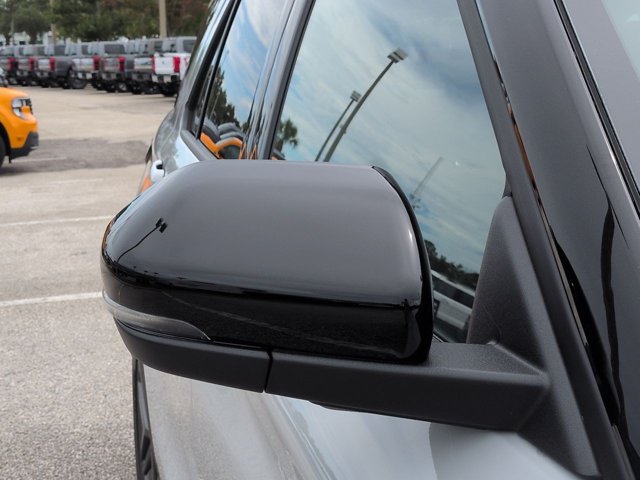 New 2027 Ford Explorer ST-Line w/ Premium Package RWD image 12