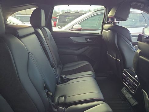 Used 2022 Acura MDX A-Spec image 12